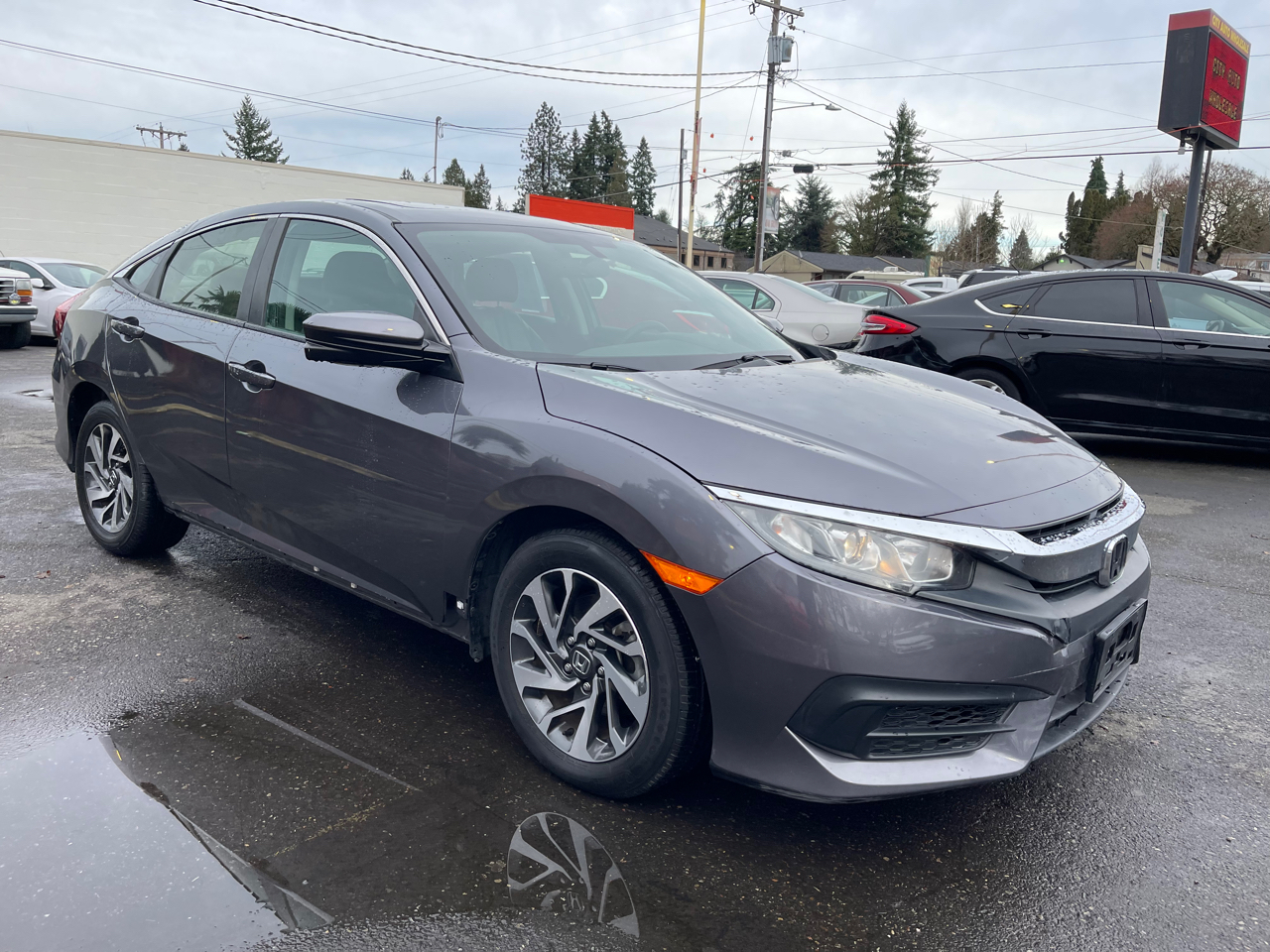 Vehicle image 4 of 25