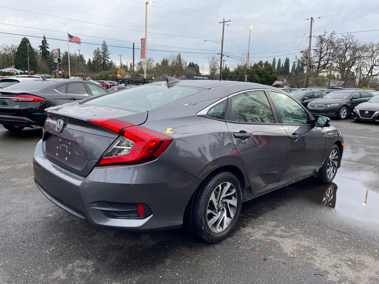 Vehicle image 5 of 25