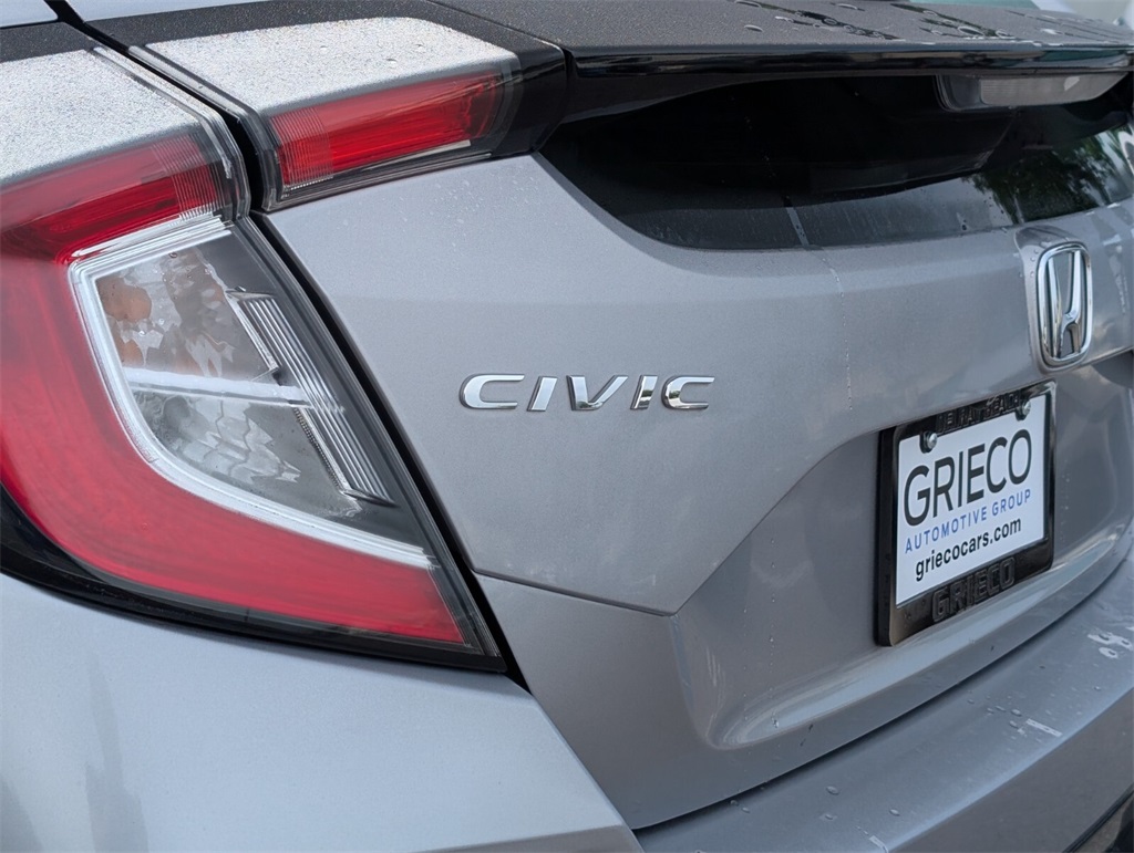Vehicle image 10 of 25
