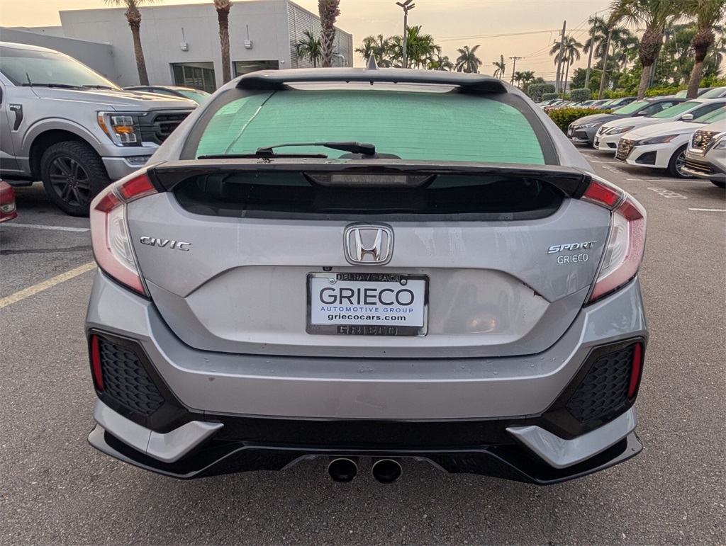 Vehicle image 12 of 25