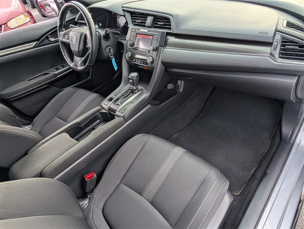 Vehicle image 15 of 25