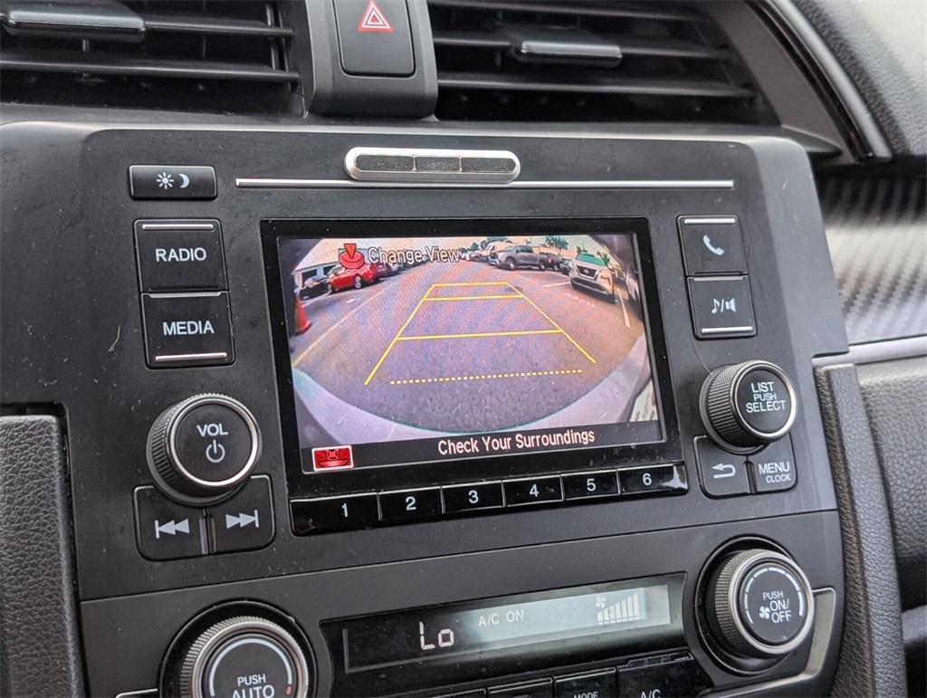 Vehicle image 20 of 25