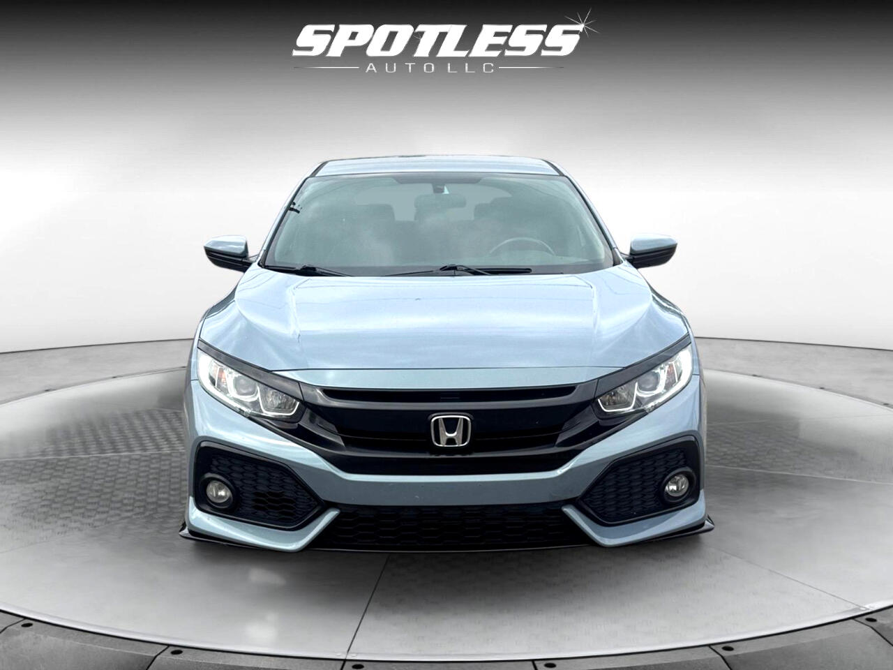 Vehicle image 3 of 25