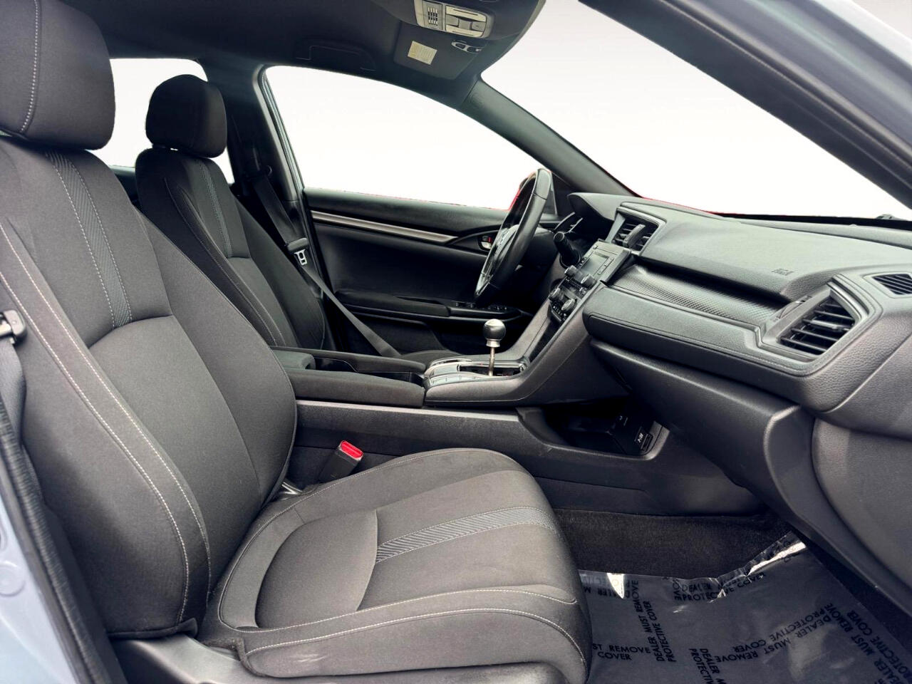 Vehicle image 20 of 25