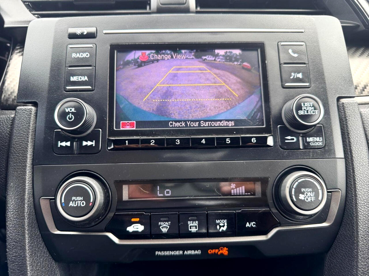 Vehicle image 22 of 25