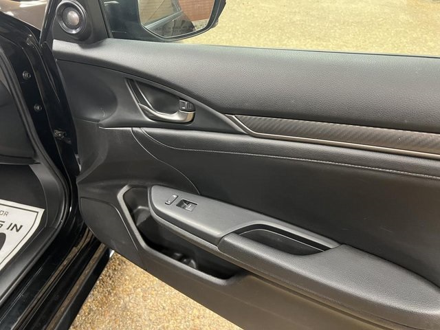 Vehicle image 24 of 36