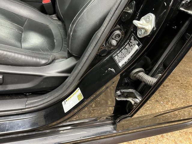 Vehicle image 35 of 36