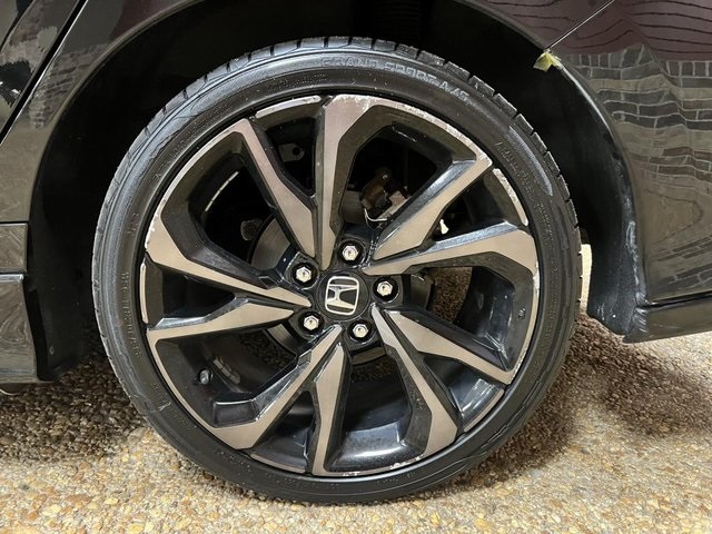 Vehicle image 12 of 36