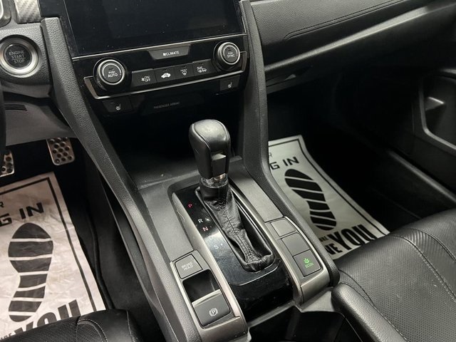 Vehicle image 21 of 36