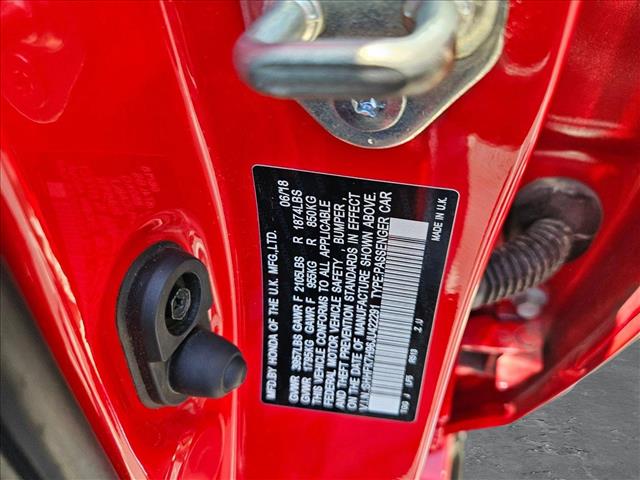 Vehicle image 24 of 25