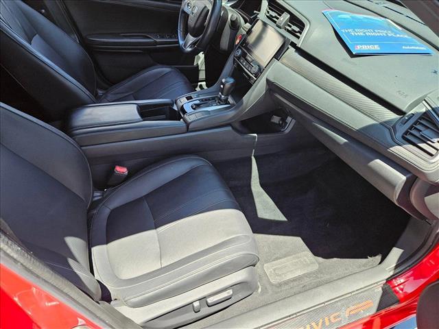 Vehicle image 20 of 25