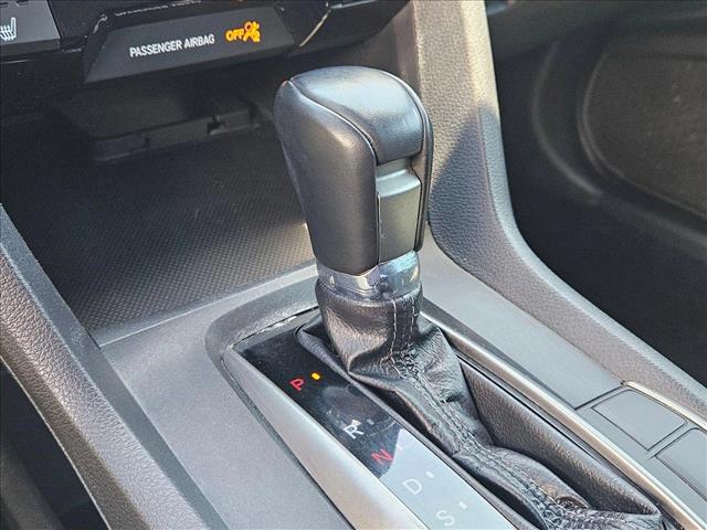 Vehicle image 14 of 25
