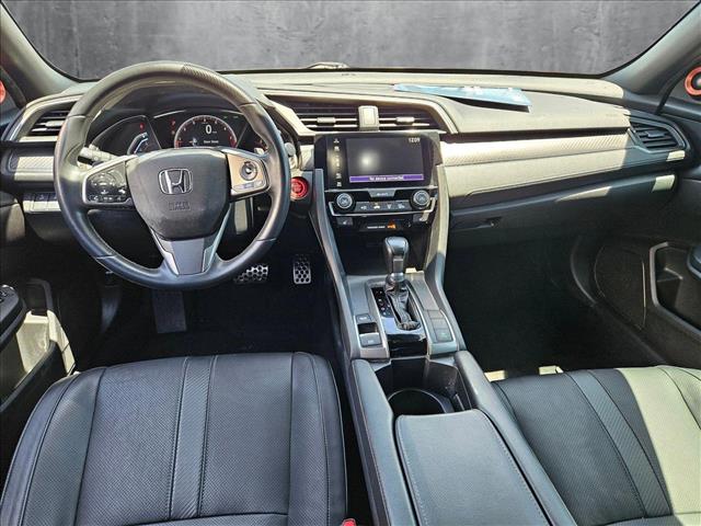 Vehicle image 17 of 25