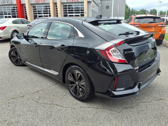 Vehicle image 6 of 20