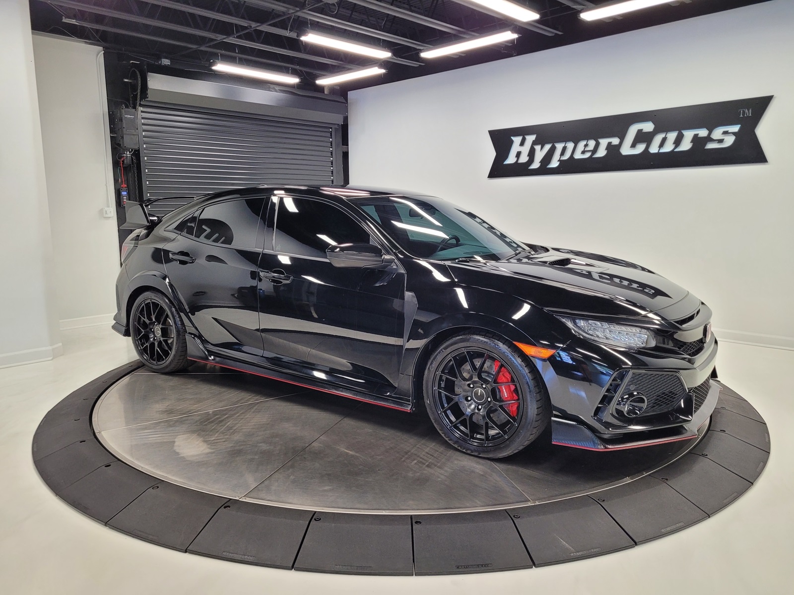 Vehicle image 20 of 58