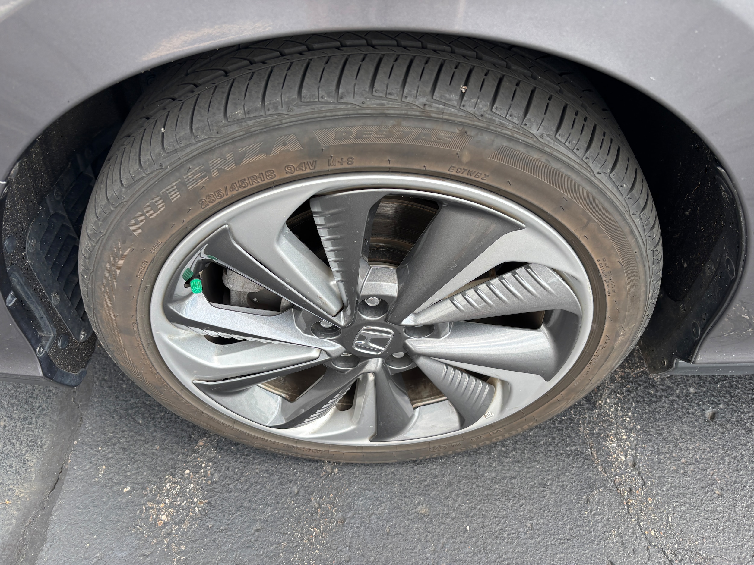Vehicle image 14 of 23
