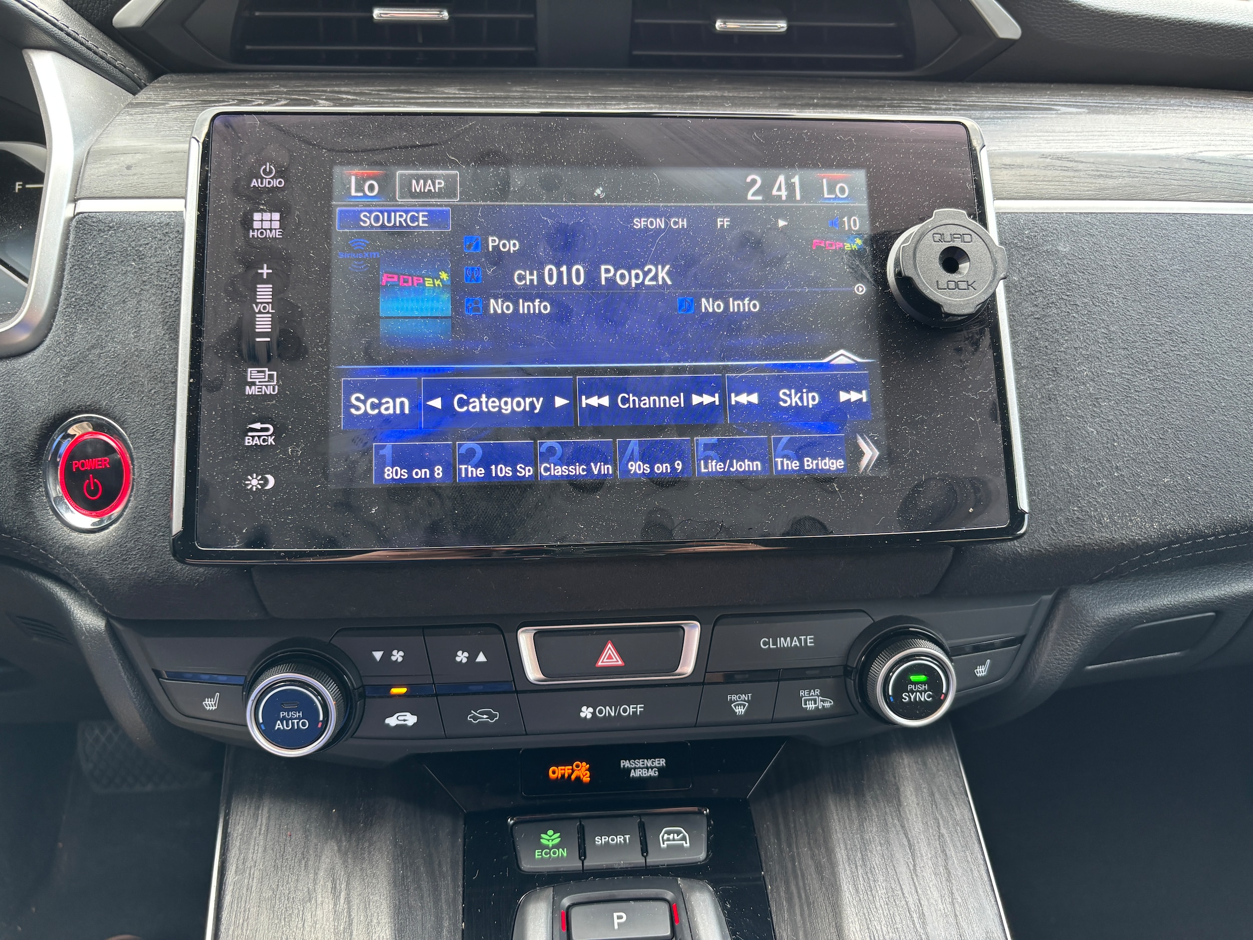 Vehicle image 22 of 23