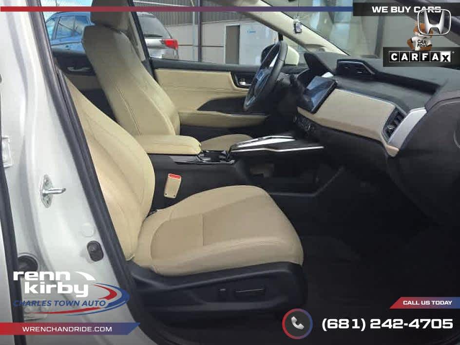 2018 Honda Clarity Plug-In Hybrid Touring Image 26 of 35