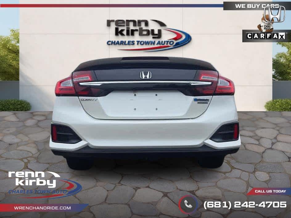 2018 Honda Clarity Plug-In Hybrid Touring Image 12 of 35