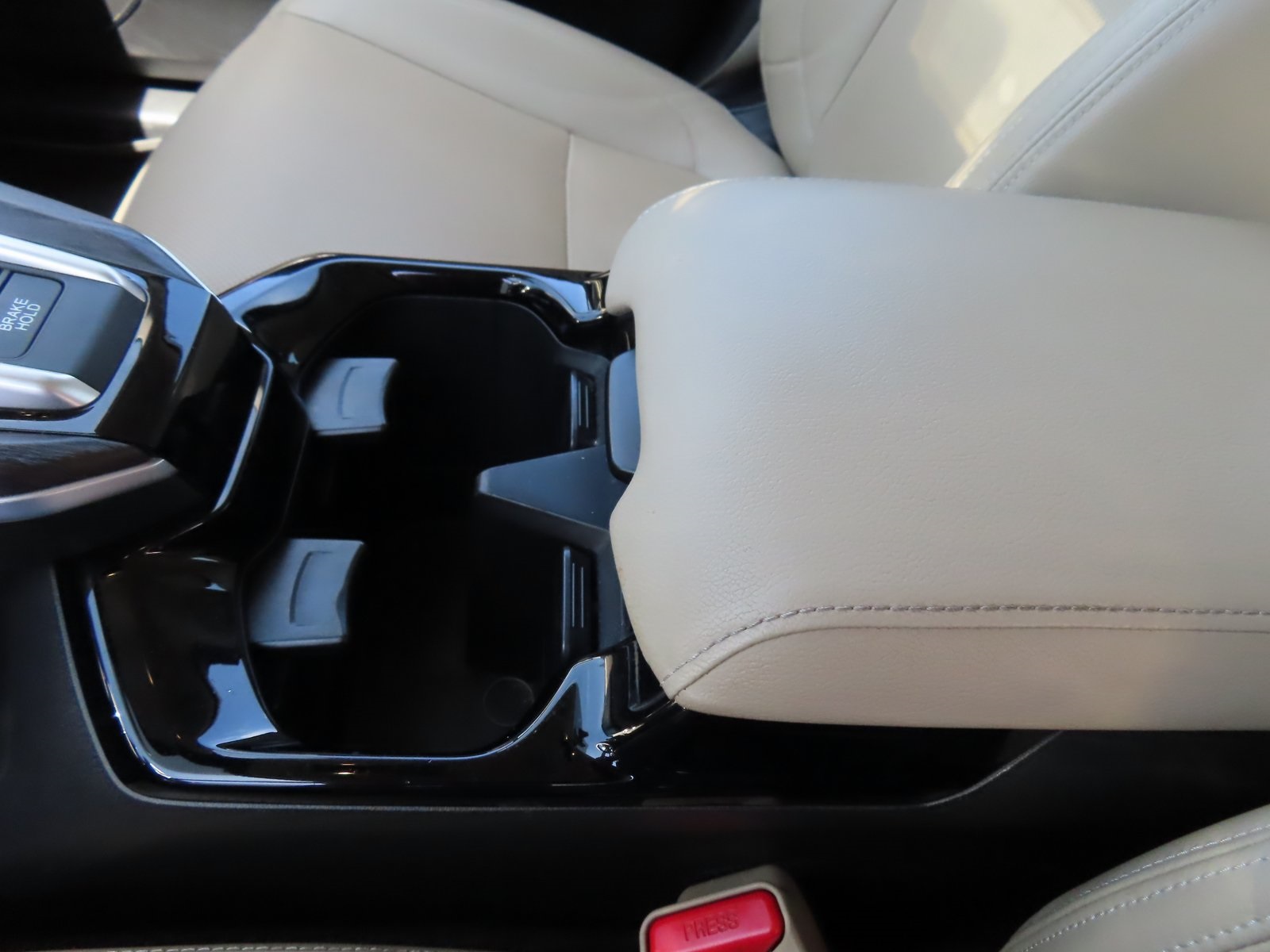 Vehicle image 29 of 41