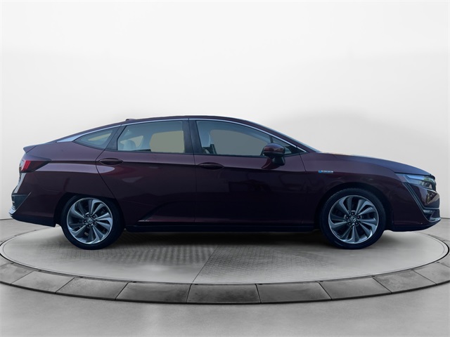 Vehicle image 4 of 36