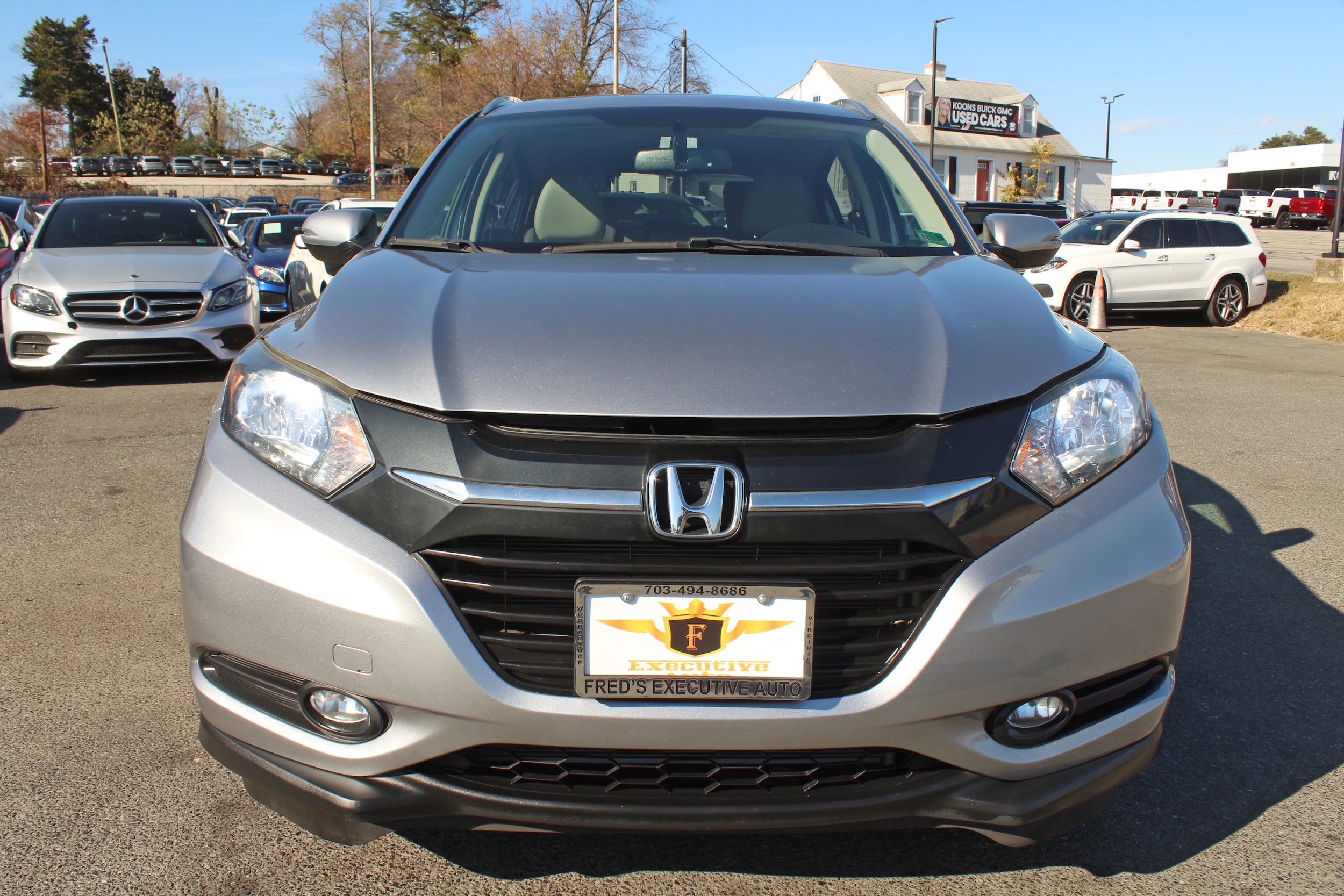 2018 Honda HR-V EX-L Navigation Image 2 of 18