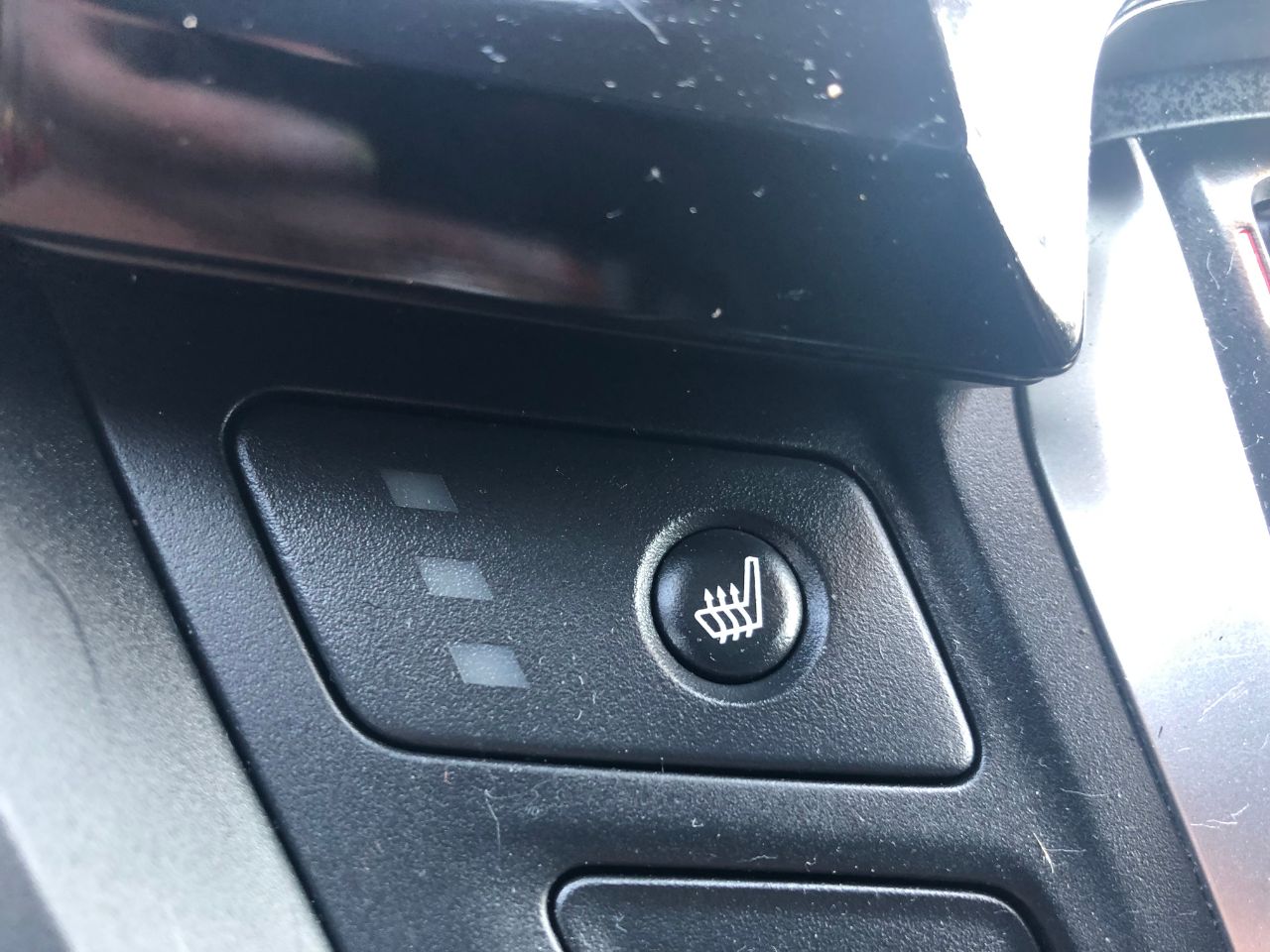 Vehicle image 31 of 36