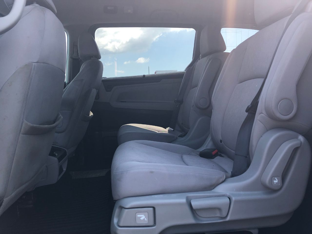 Vehicle image 16 of 36