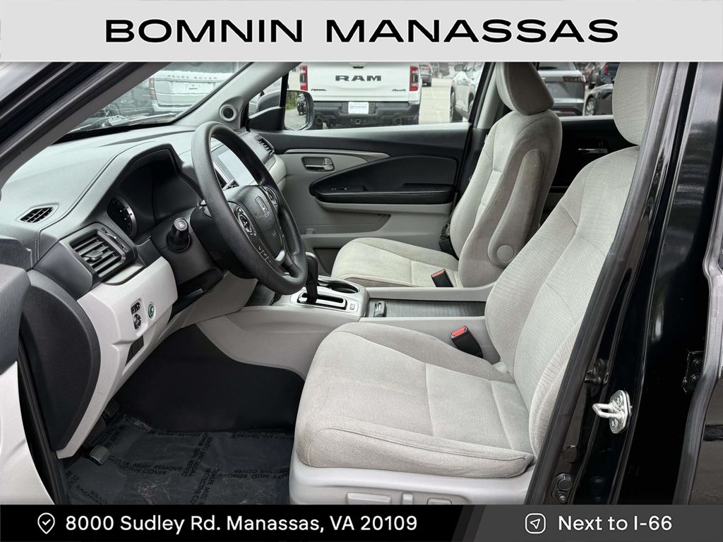 2018 Honda Pilot EX Image 28 of 31