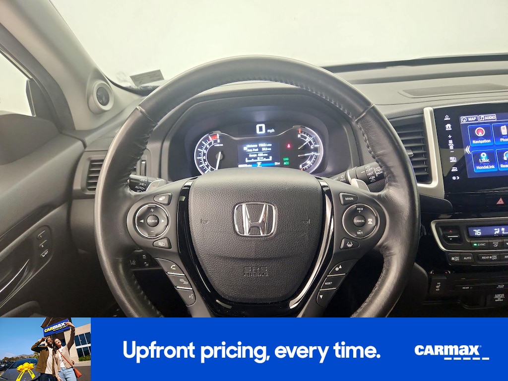 2018 Honda Pilot Touring Image 22 of 24