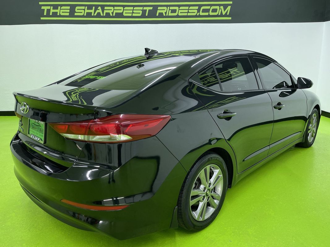 Vehicle image 5 of 17