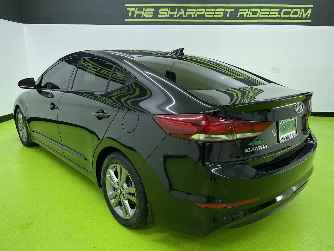 Vehicle image 6 of 17