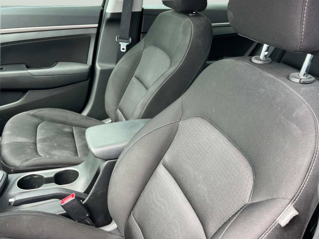 Vehicle image 13 of 43