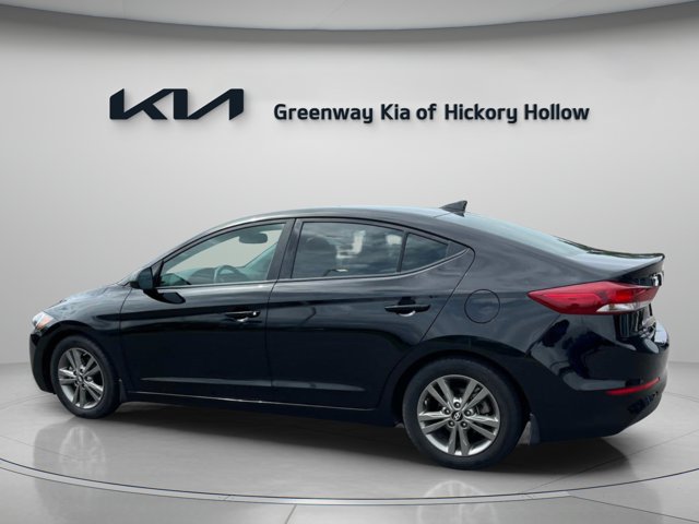 Vehicle image 7 of 43