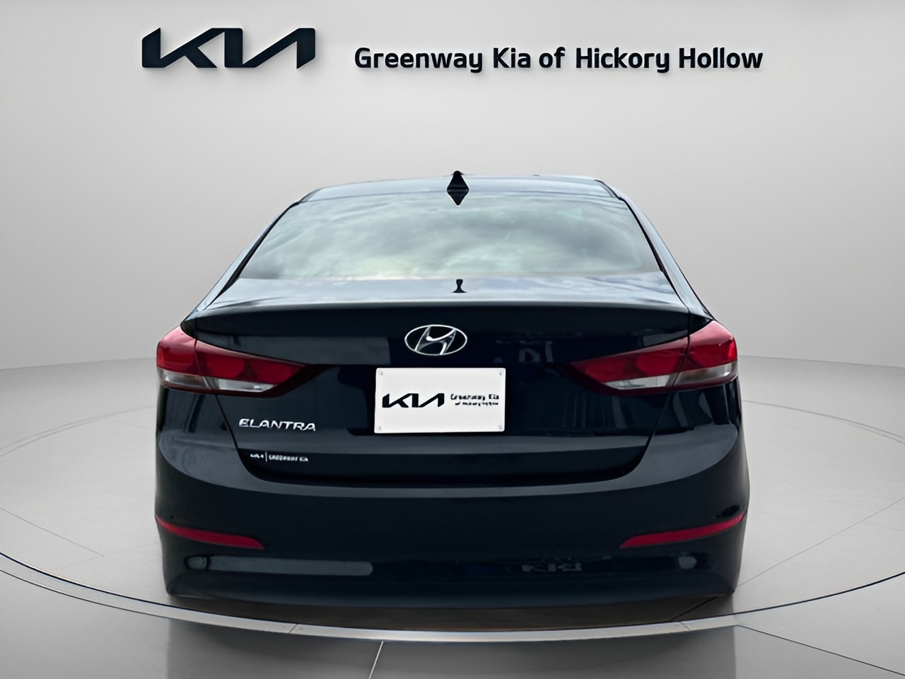 Vehicle image 41 of 43