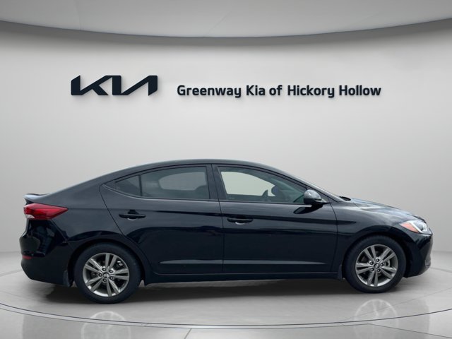 Vehicle image 4 of 43
