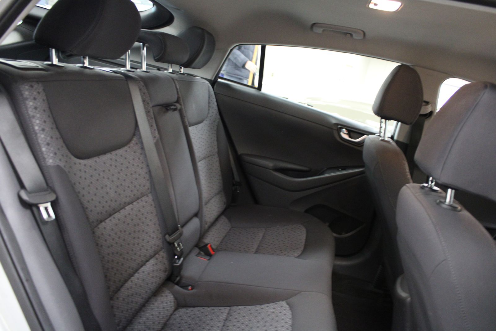 Vehicle image 15 of 35