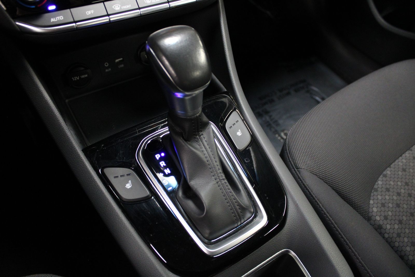 Vehicle image 34 of 35