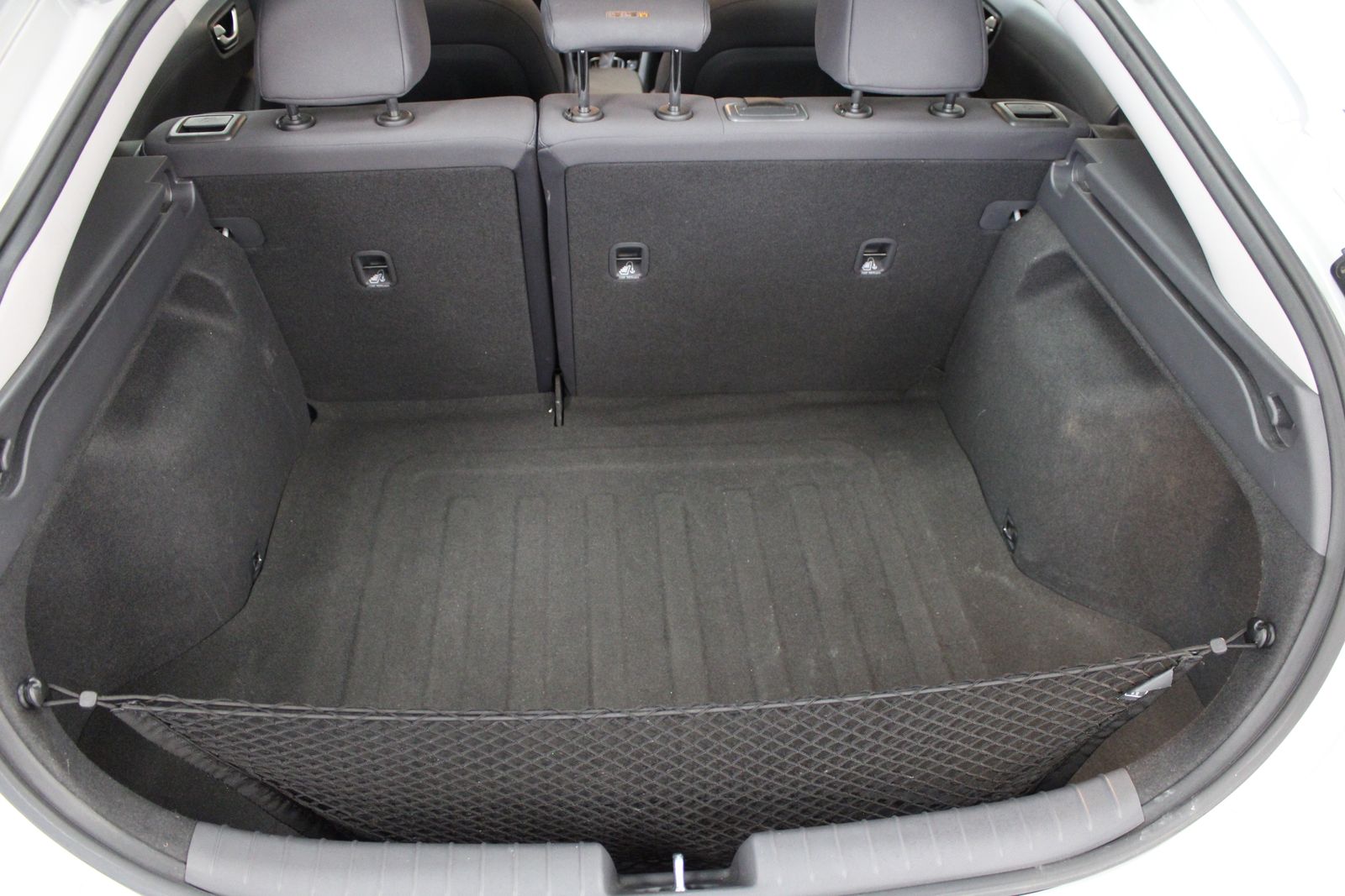 Vehicle image 13 of 35