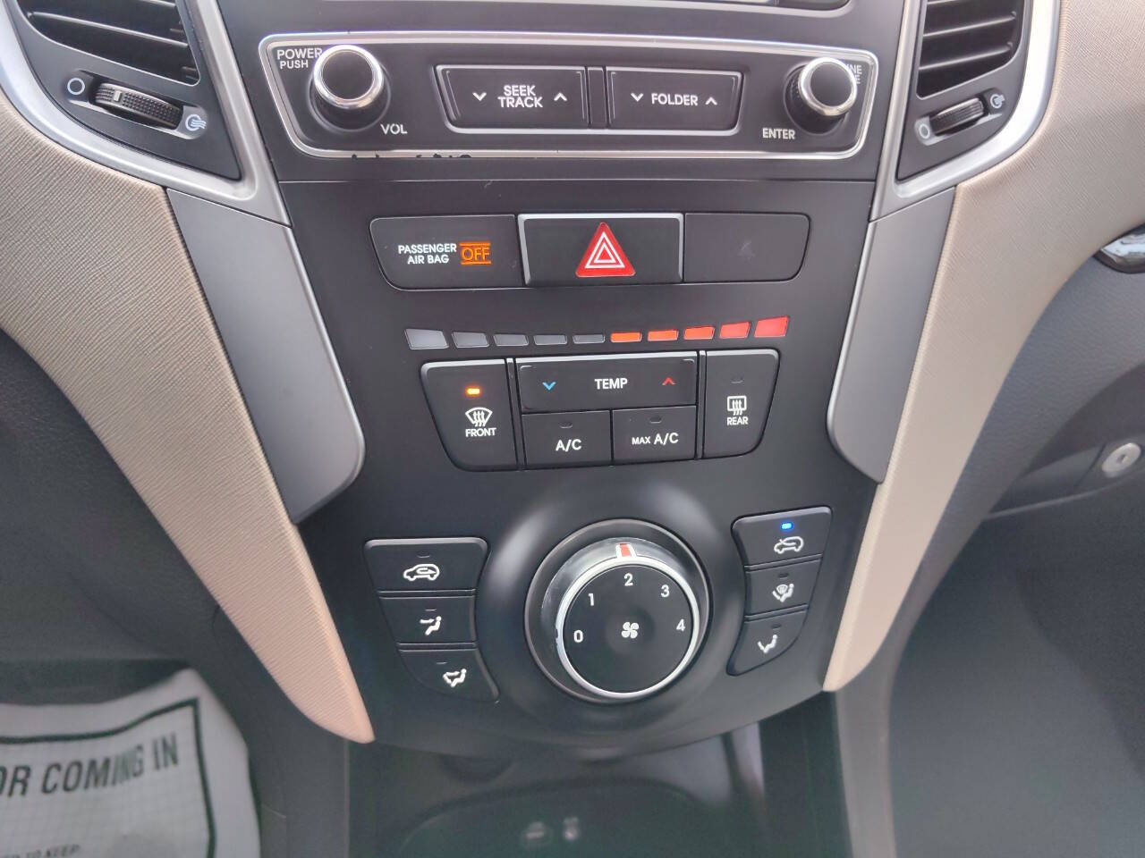Vehicle image 31 of 36