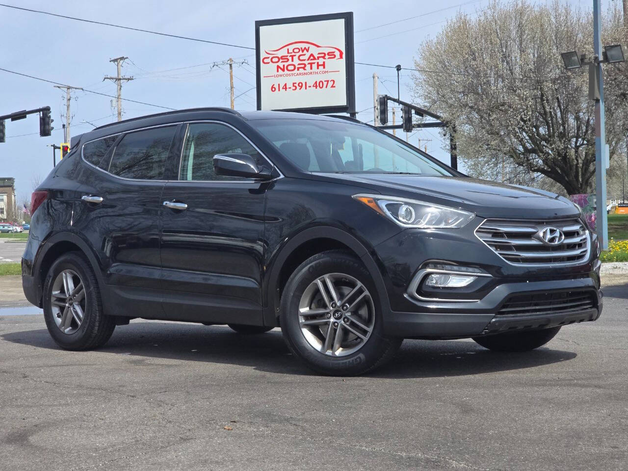 2018 Hyundai Santa Fe Sport 2.4L Image 3 of 27