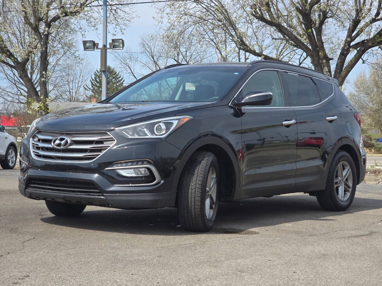 2018 Hyundai Santa Fe Sport 2.4L Image 1 of 27