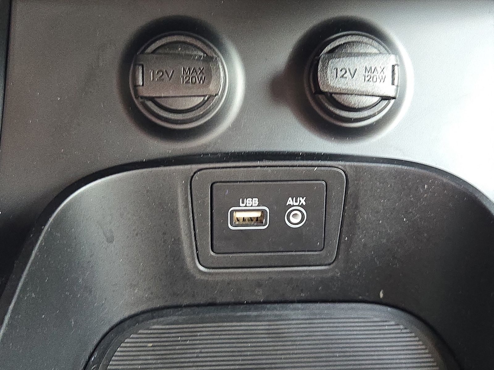 2018 Hyundai Santa Fe Sport 2.4L Image 29 of 29