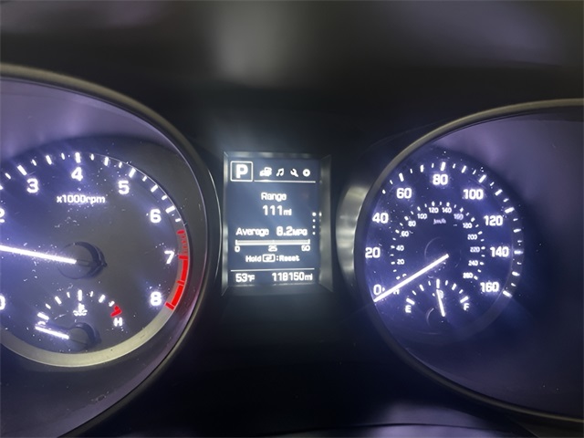 Vehicle image 19 of 25