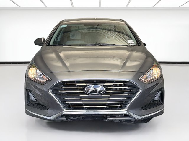 2018 Hyundai Sonata Eco Image 2 of 16