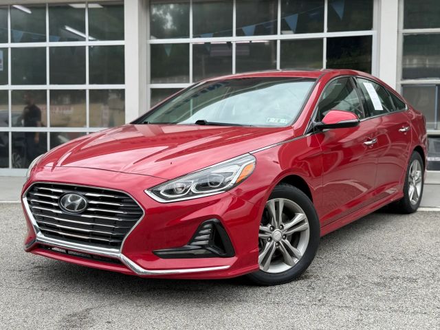 2018 Hyundai Sonata Limited Image 1 of 15