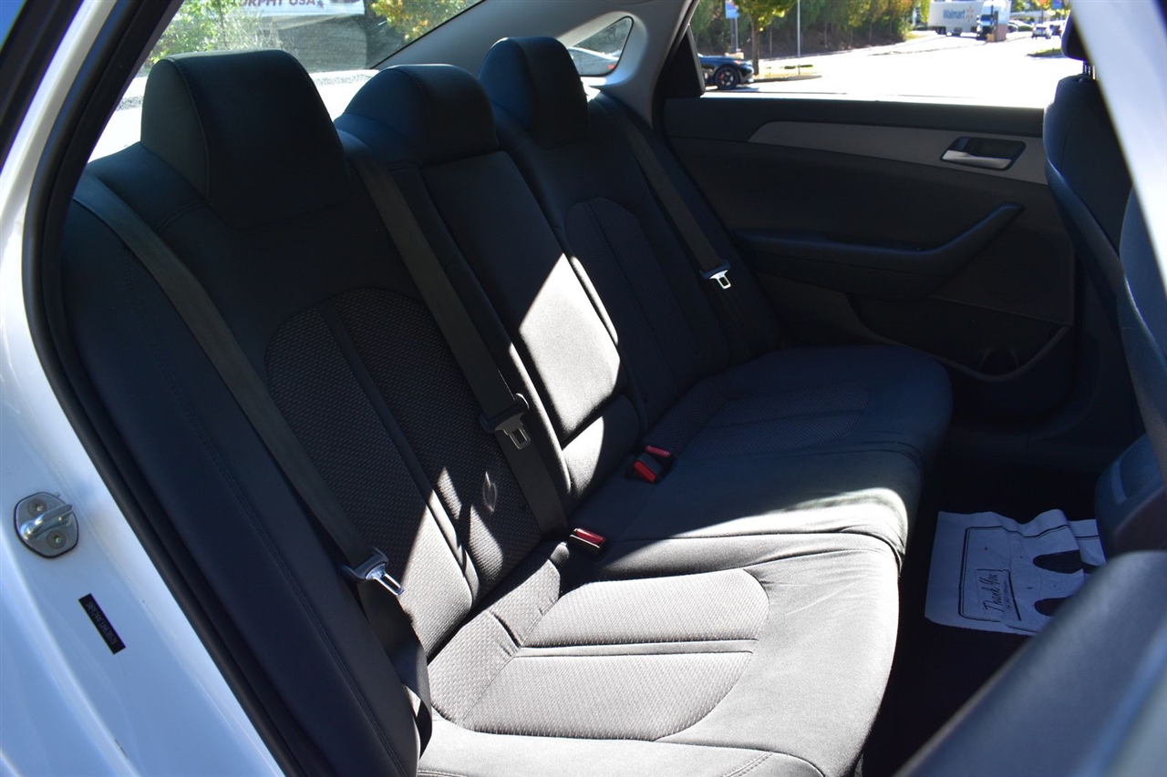 2018 Hyundai Sonata SE Image 12 of 30