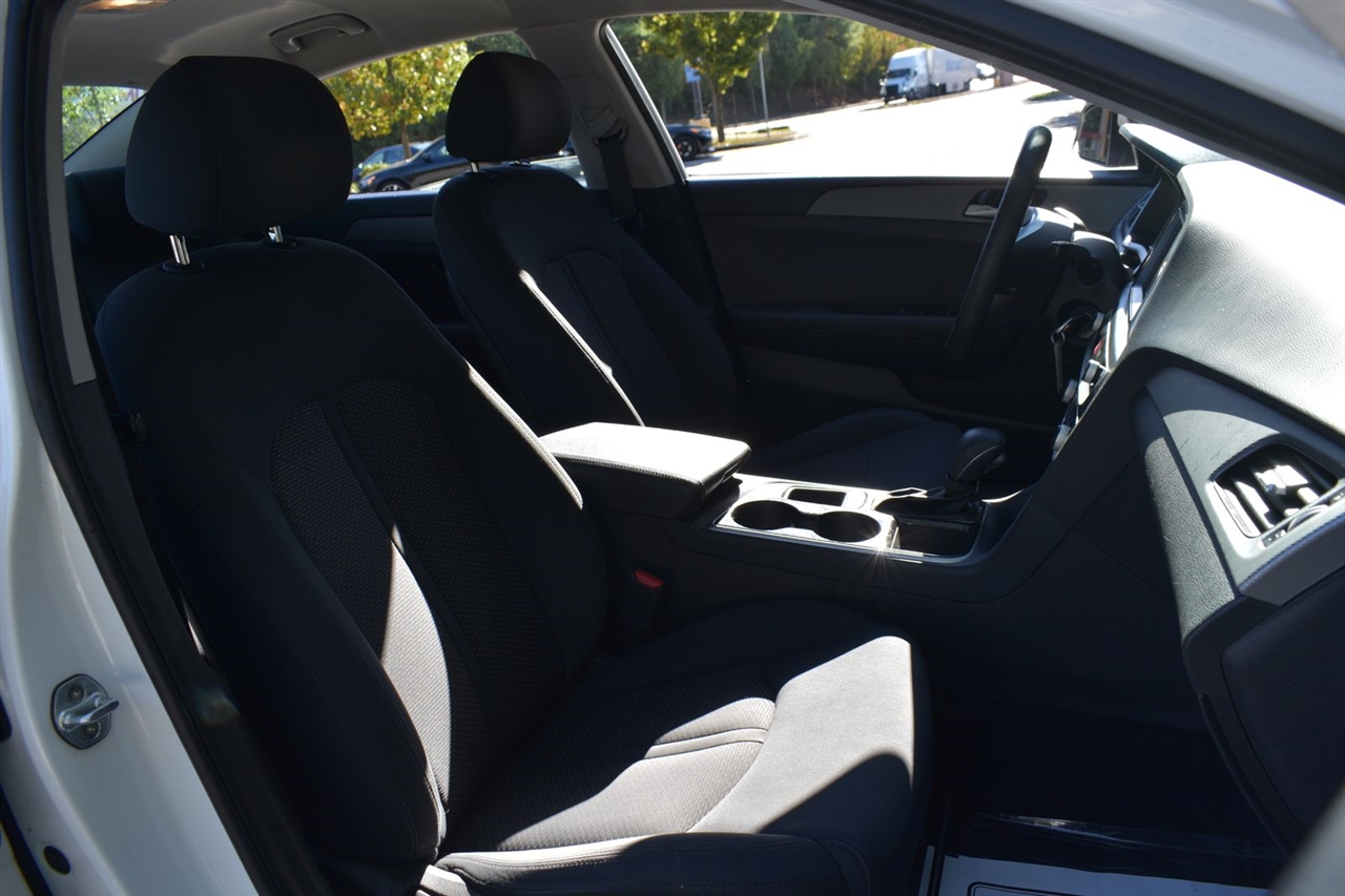 2018 Hyundai Sonata SE Image 13 of 30