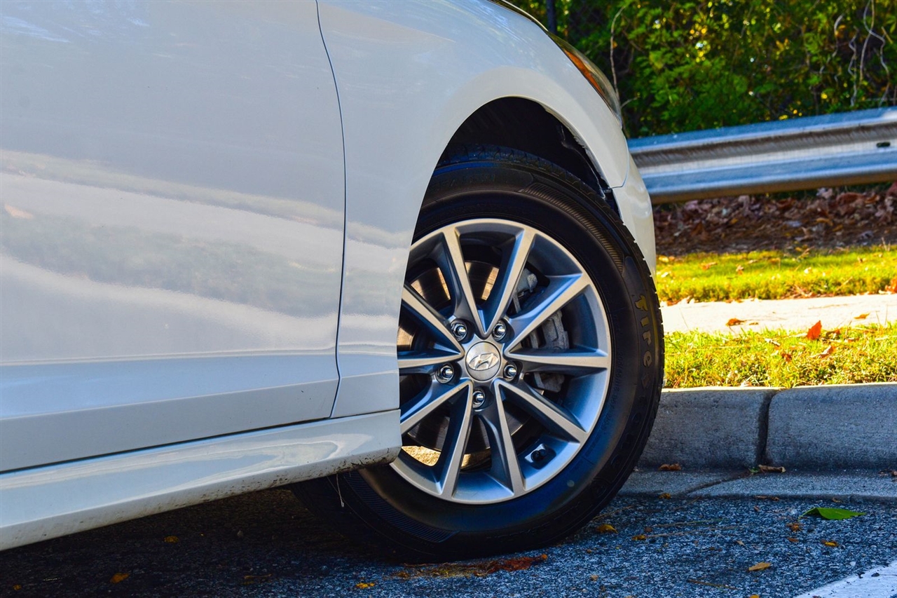 2018 Hyundai Sonata SE Image 10 of 30