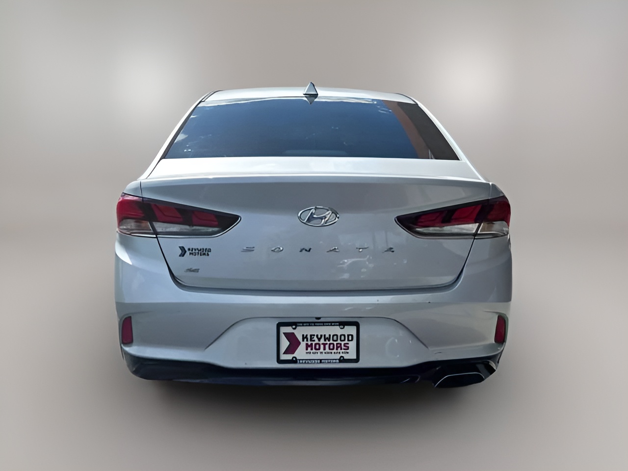 Vehicle image 23 of 25